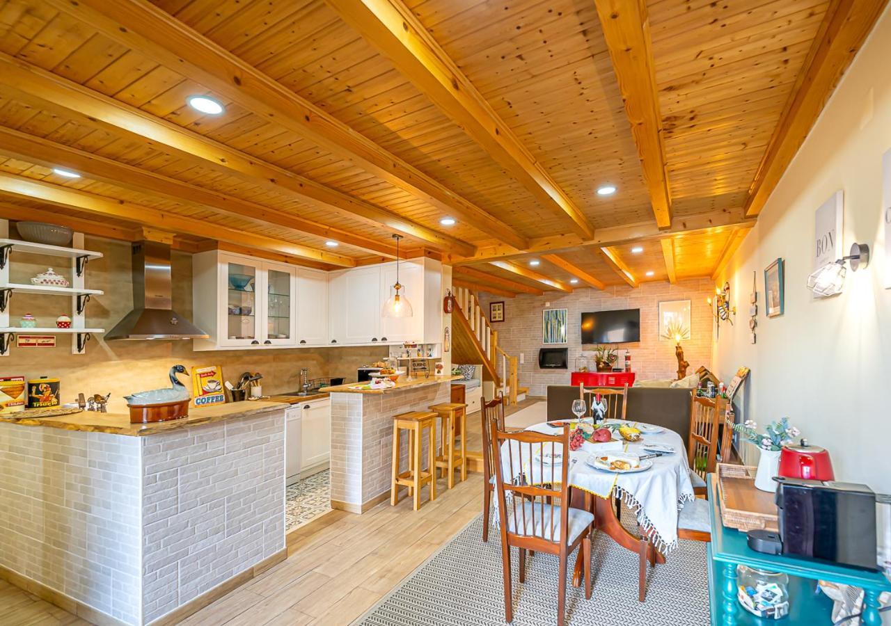 Ocean Breeze Holiday home Colares